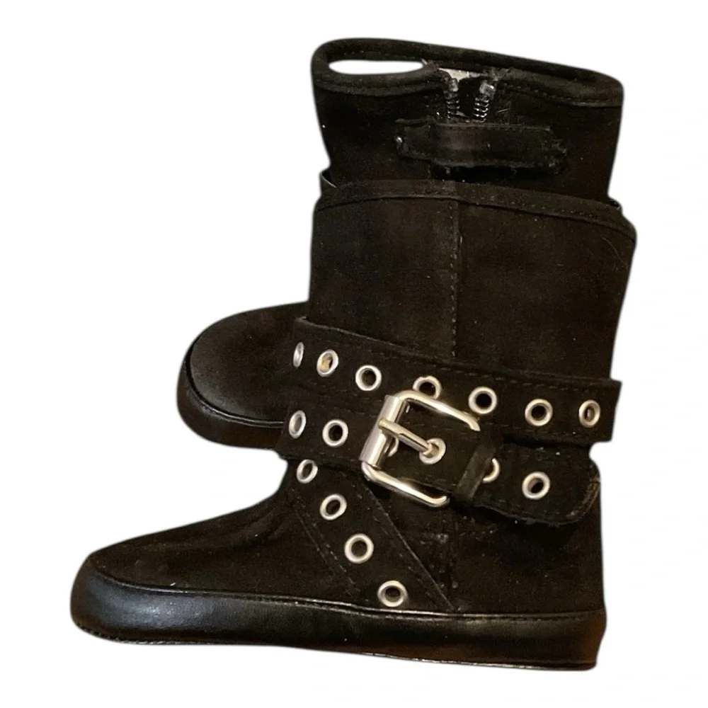 Stuart Weitzman Baby girl moto boots with eyelet buckles, size 3